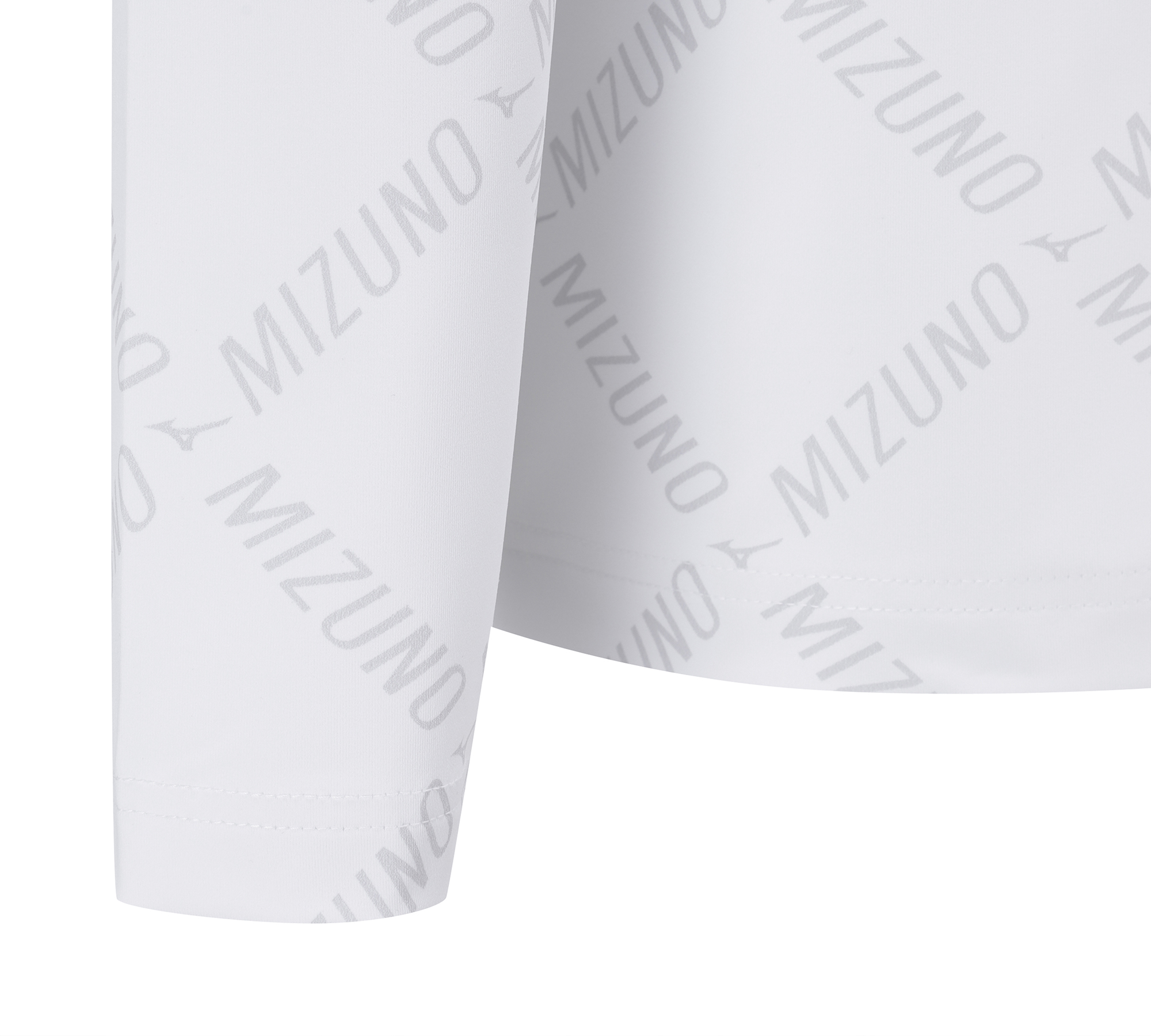 FX 로코모티브 패턴 하이넥 티셔츠_52KA2553, 화이트